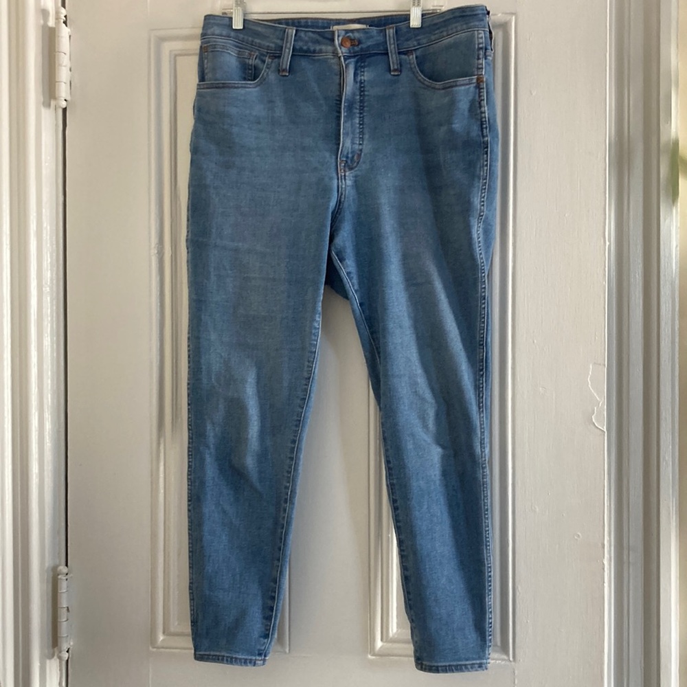 Madewell Curvy Jeans Size 32